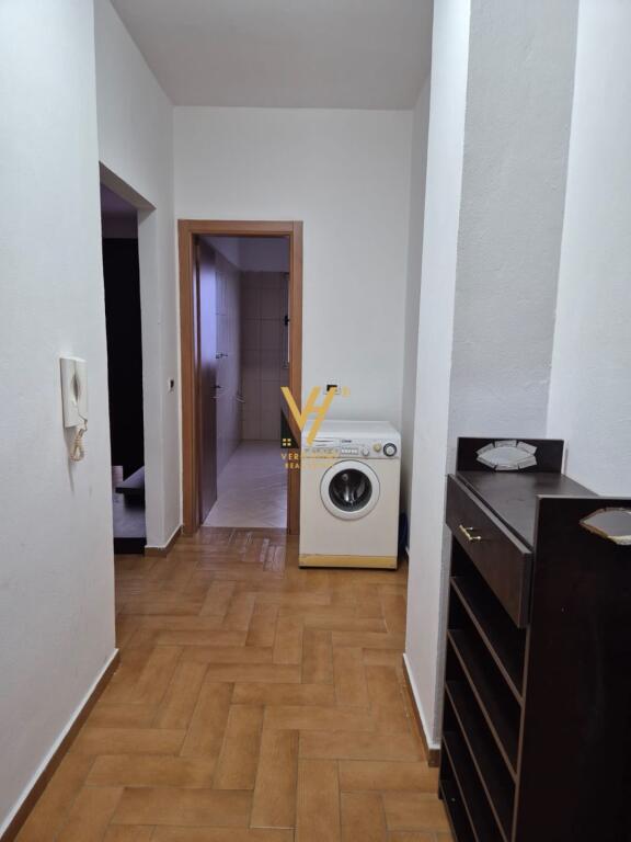 JEPET APARTAMENT 2+1+BLK ME QERA NE YZBERISHT 50.000 LEKE