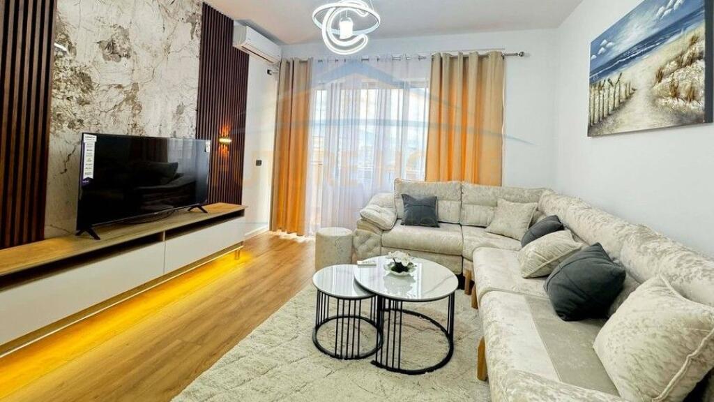 Shitet , Apartament 2+1+2 Unaza e Re , Tirane