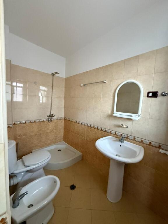 Jepet me qera apartamen 2+1+2 ne Astir 📍   