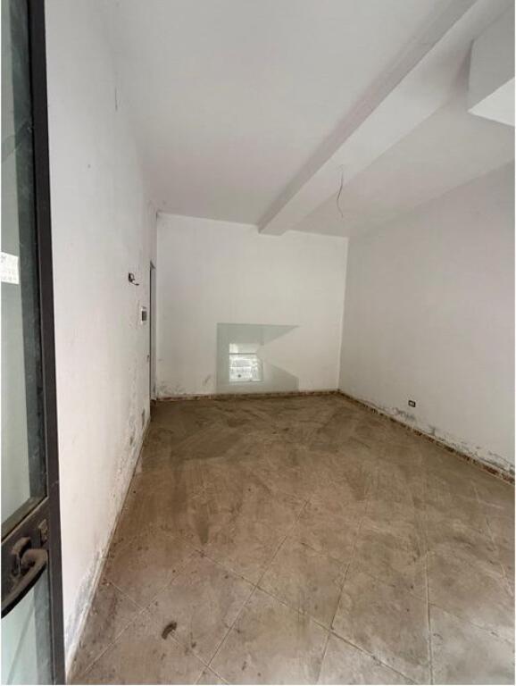 Dyqan - Për Shitje - Fusha Ali Demi, Tiranë(ID: 530171090-1420)