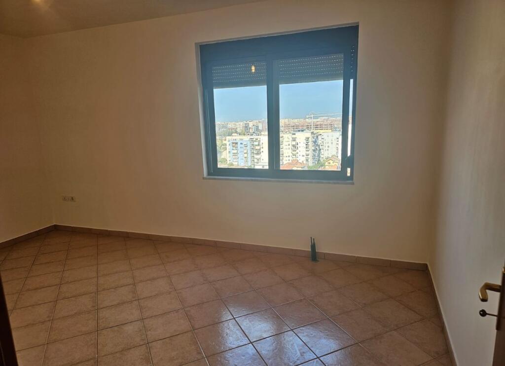 Fresk, shitet apartament 2+1!