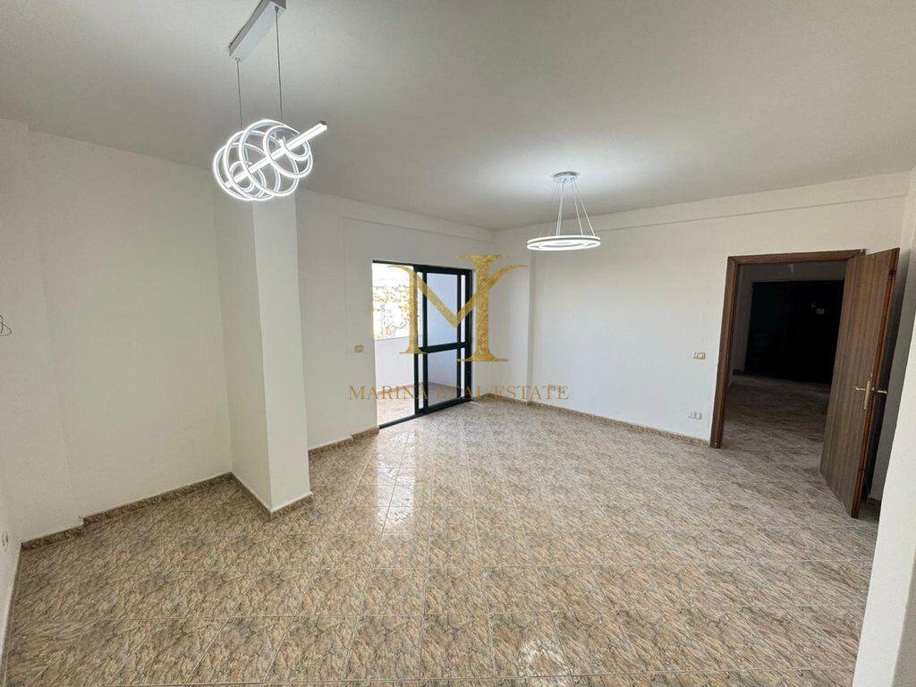 Apartament 2+1 për Shitje – Vetëm 200 metra nga Plazhi, pranë Hotel Adriatik , Durrës !!