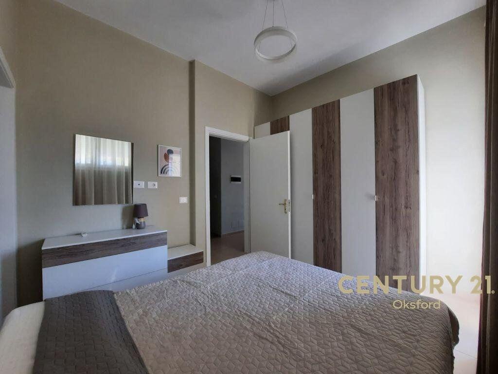 Jepet me qira apartament në zonën e Liqenit të Tiranës, pranë Piceri Pavarottit! 900 € /Muaj Sip. Totale  97m2