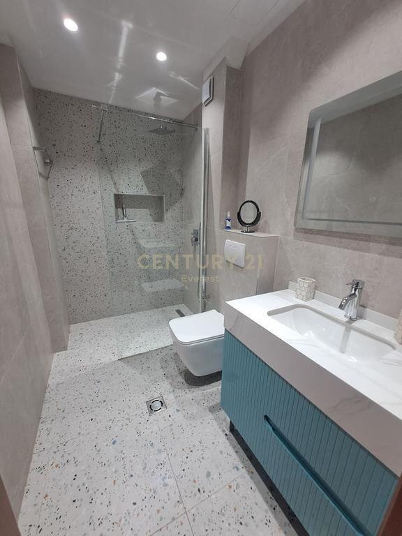 LIQENI I THATE, APARTAMENT 2+1+2 PER QIRA