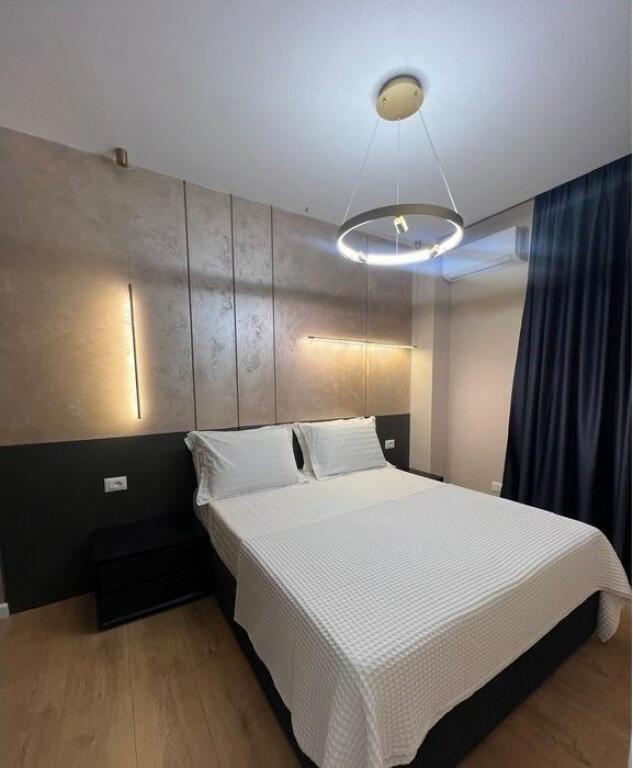 Super Apartament 2+1 ne Qender, fillimi Rr. Kavajes!