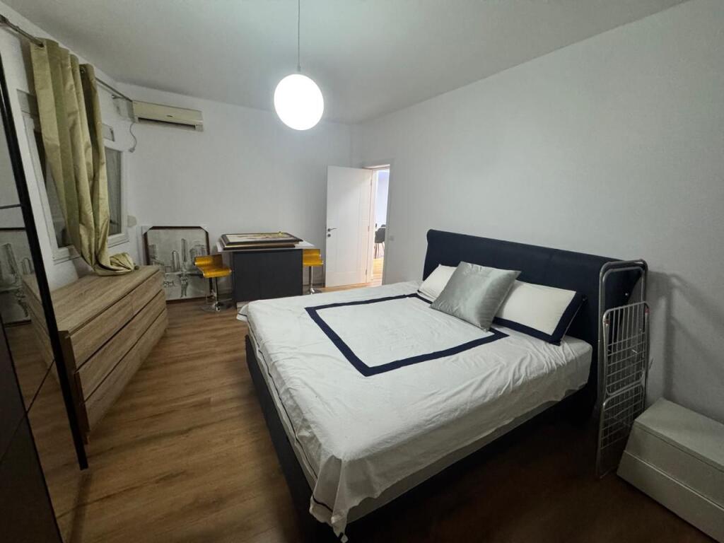 2+1 apartment for rent near the Paris Municipality!