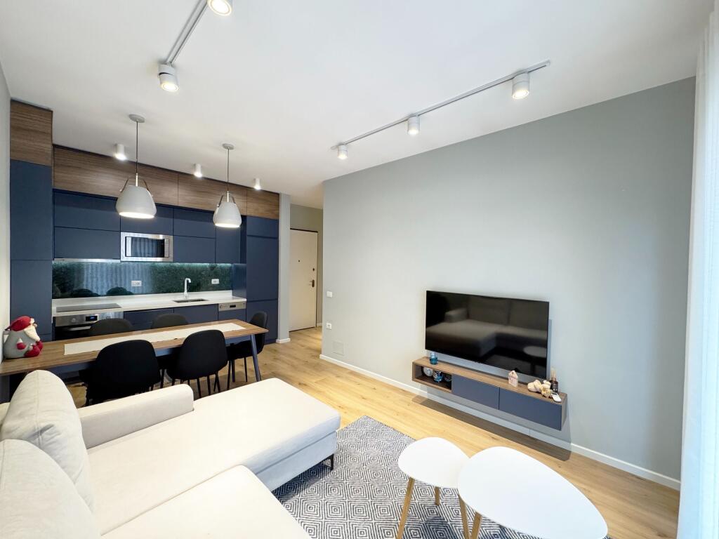 Shitet apartament 1+1+parkim