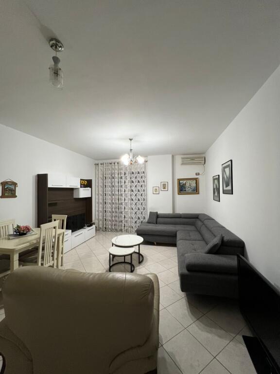 Appartamento in affitto 2+1 ad Astir