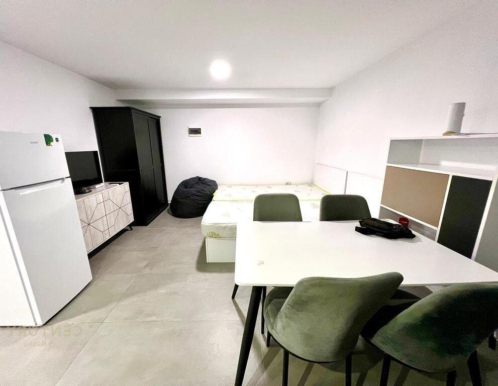 Liqeni i Thate, studio apartment for sale.