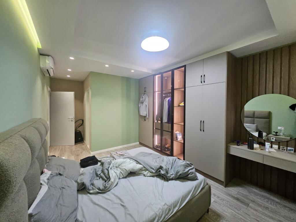 Jepet Me Qera Apartament 2+1+2 Tualete + 1 Ballkon