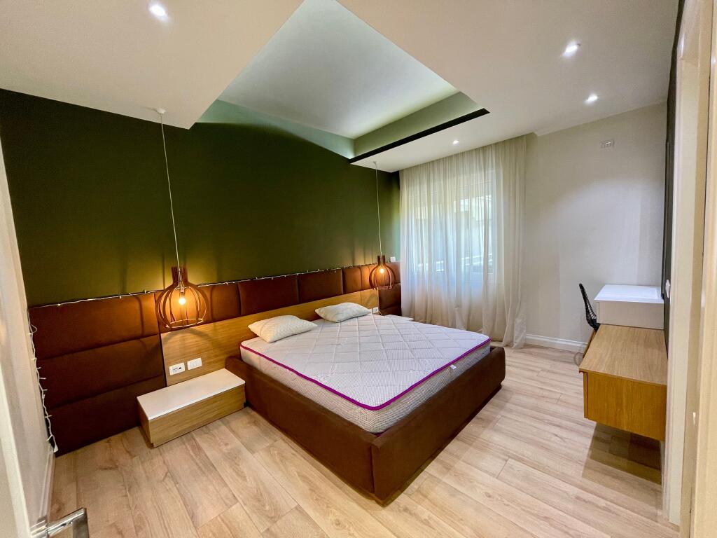 SHITET apartament 2+1 Rezidenca “Kodra e Diellit” afër Kopshtit "British"