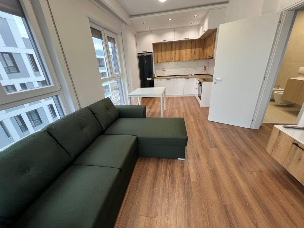 Jepet me qira 1+1 Rruga Jordan Misja 550€