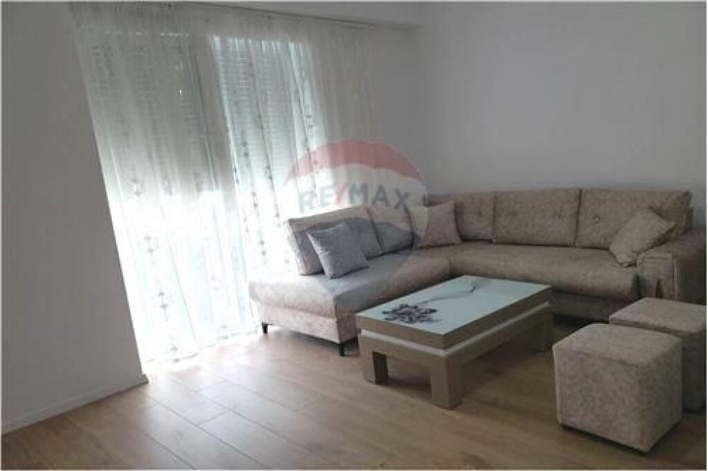 Apartament - Për Qira 1+1 TE KONTAKTI SIRI 2