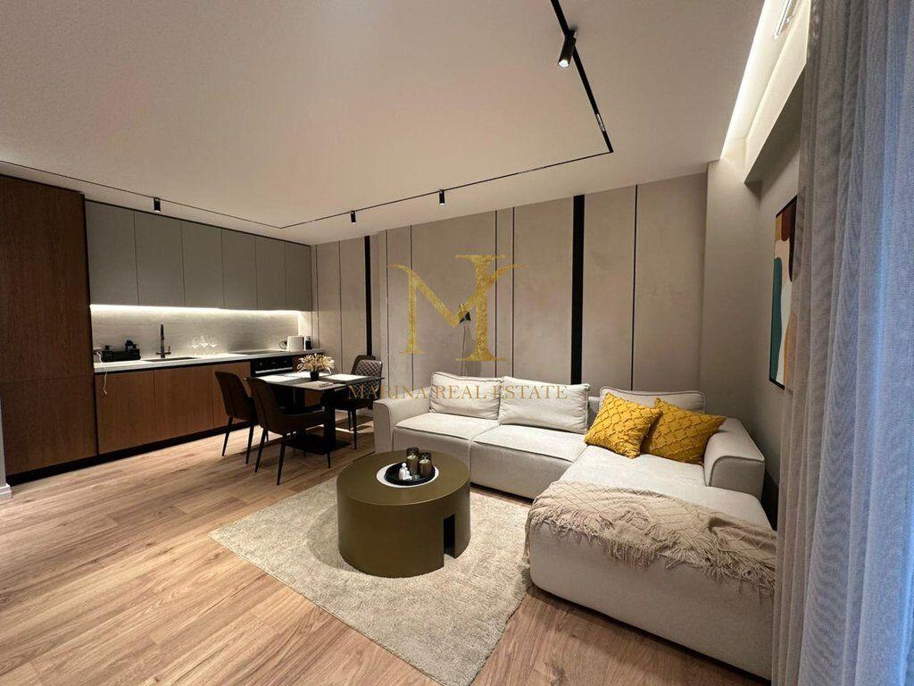 JEPET ME QERA APARTAMENT NE PLAZH PRANE DETIT!