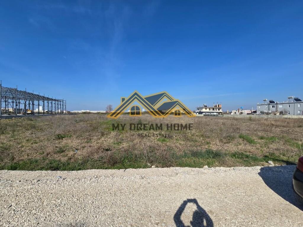 TOKE PER SHITJE NE XHAFZOTAJ-DURRES!