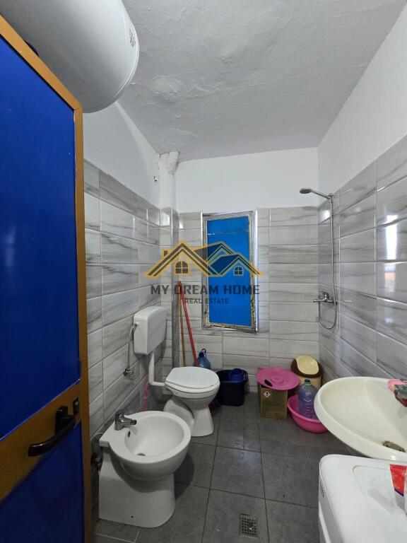 SHITET APARTAMENT 2+1 PRAN VALA PARK NE DURRES!