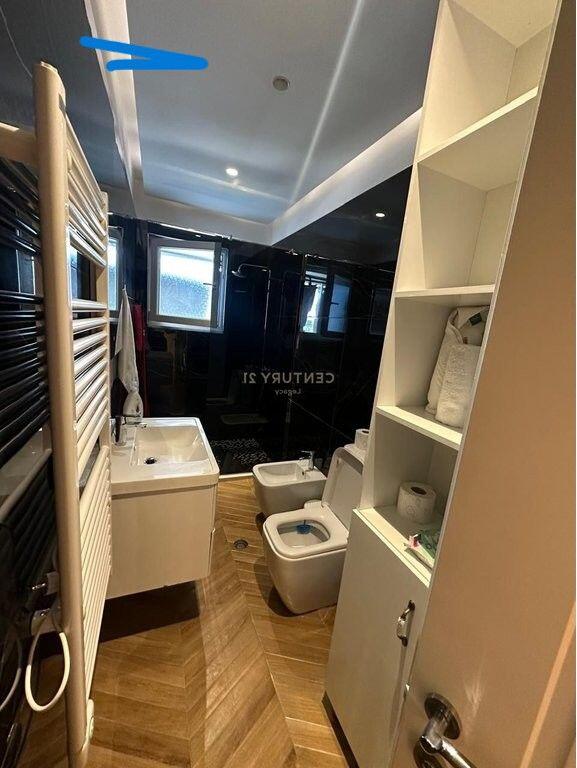 Apartament 2+1 per qira ne Shkoze, Kompleksi Tom Doshi 600 € /Muaj