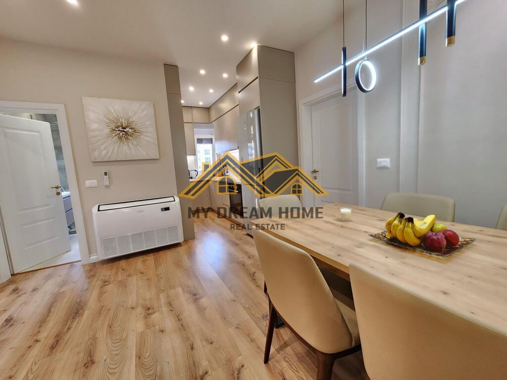 SHITET SUPER APARTAMENT 2+1 NE PLAZH DURRES