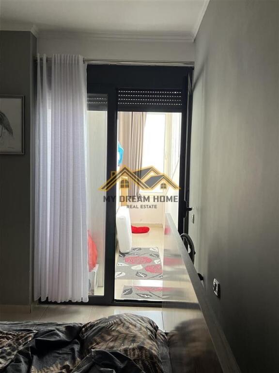 SHITET APARTAMENTI 2+1 NE HYRJE TE DURRESIT!!