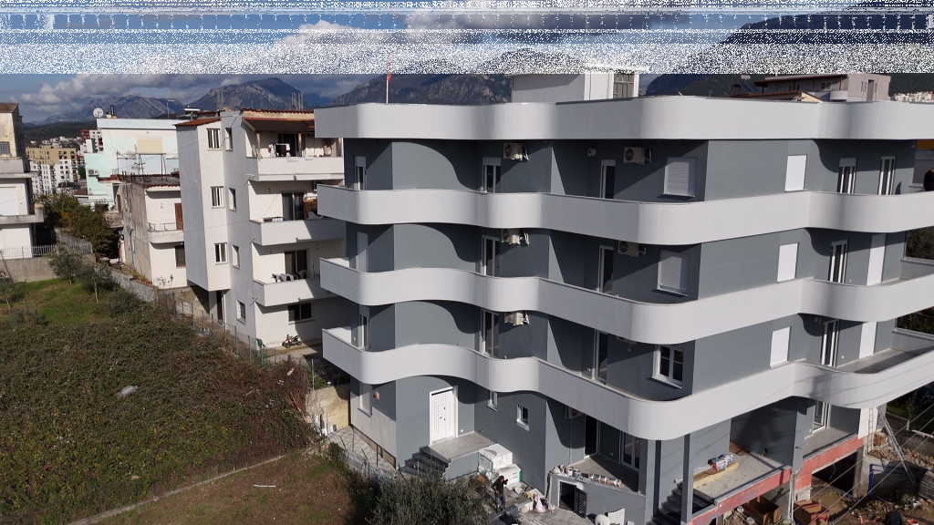 Jepet me Qera Vile, Kodra e Priftit