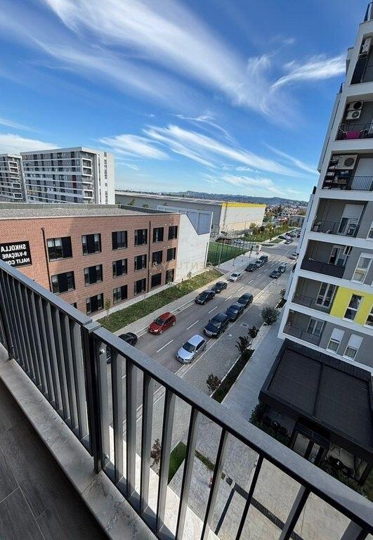 Jepet me qira apartament 1+1 + post parkimi