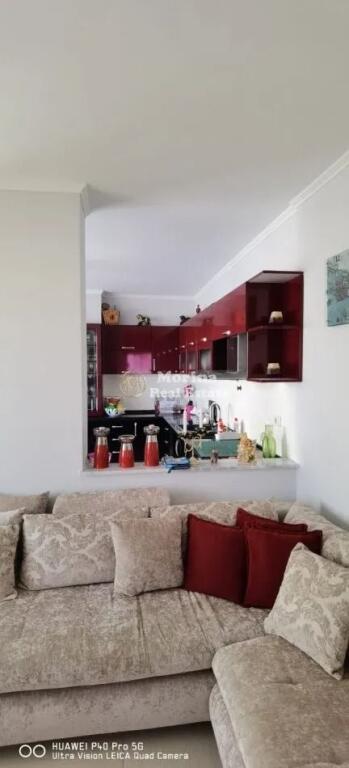 Qera, Apartament 2+1+2 blk+depo, Yzberisht, 500 euro/muaj.