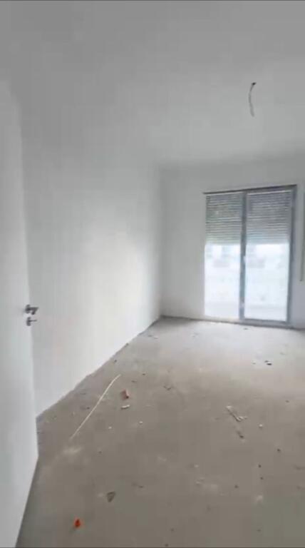 Apartament ne shitje 2+1