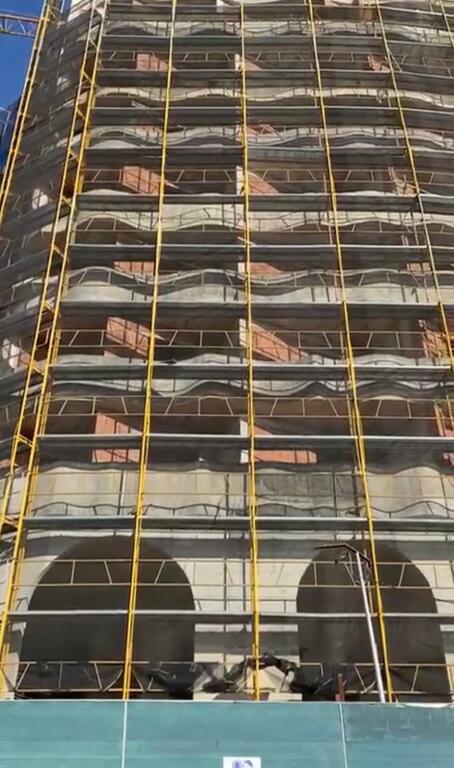 Shitet apartament 2+1, Paskuqan