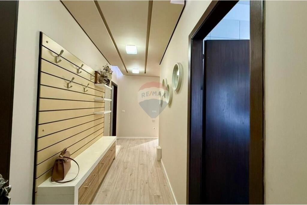 APARTAMENT 2+1+2 + PARKIM PËR QIRA