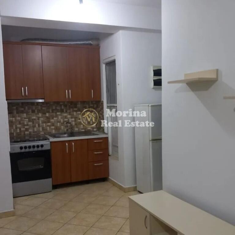 Qera, Apartament 1+1, afer Qytetit Studenti, 330 euro/muaj