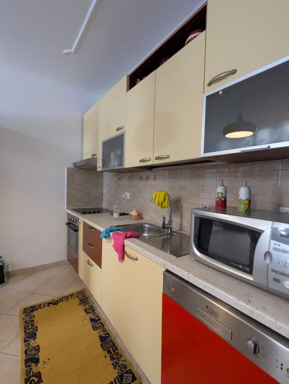 Apartment 1+1 for rent, Kika 1, Komuna e Parisit  600€ (negotiable),  