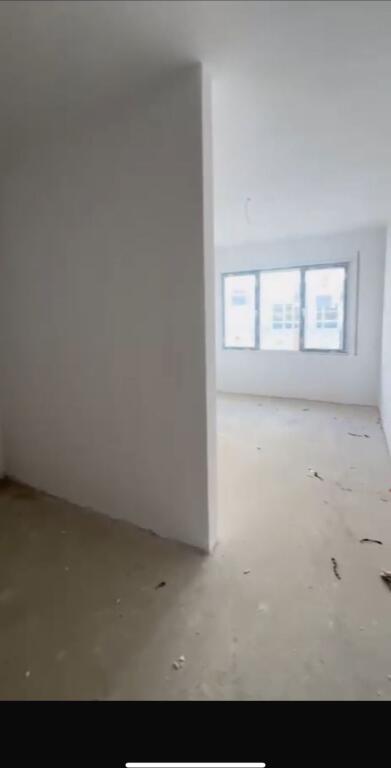 Apartament ne shitje 2+1