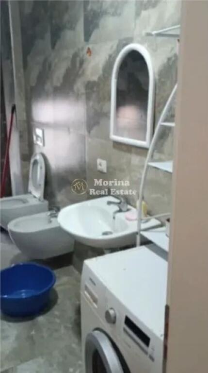 Qera, Apartament 2+1+2wc, Rruga 5 Maji, 500 Euro/Muaj