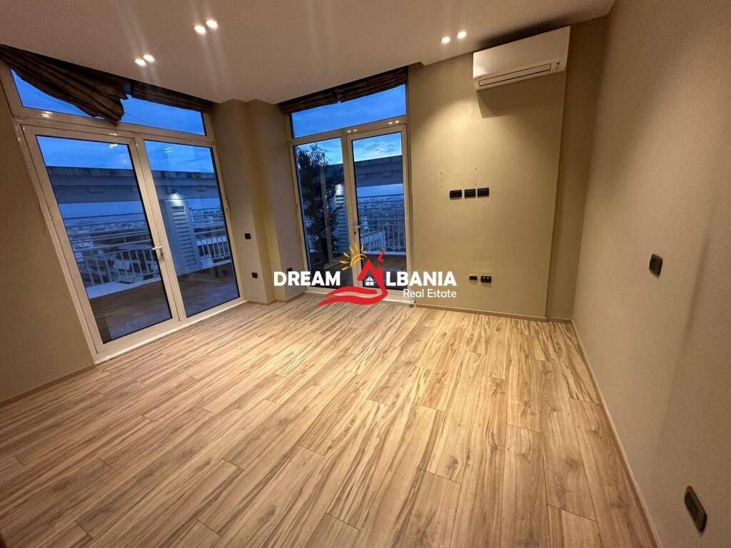 Ambient Zyre për Qira – Bulevardi “Dëshmorët e Kombit”, pranë Presidencës (ID 42611392)