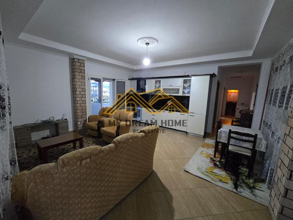 SHITET SHTEPI DHE NJESI BIZNESI 2-KATESHE, LAGJA 15, DURRES