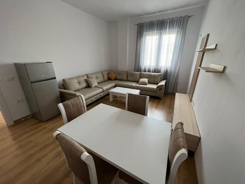 APARTAMENT ME QERA 2+1