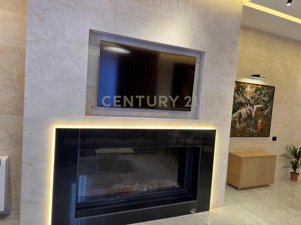 Apartament luksoz 3+1+4+2 Poste Parkimi me qira tek Rezidenca Secret Garden