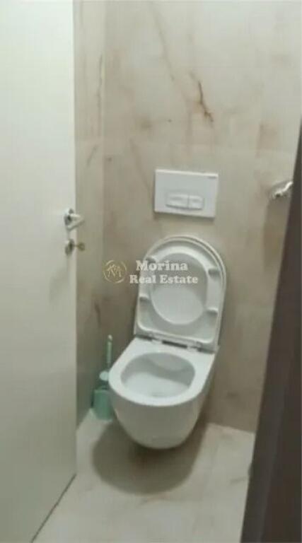 Qera, Apartament 2+1+2wc, Rruga 5 Maji, 500 Euro/Muaj