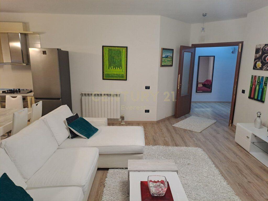 LIQENI I THATE, APARTAMENT 2+1+2 PER QIRA