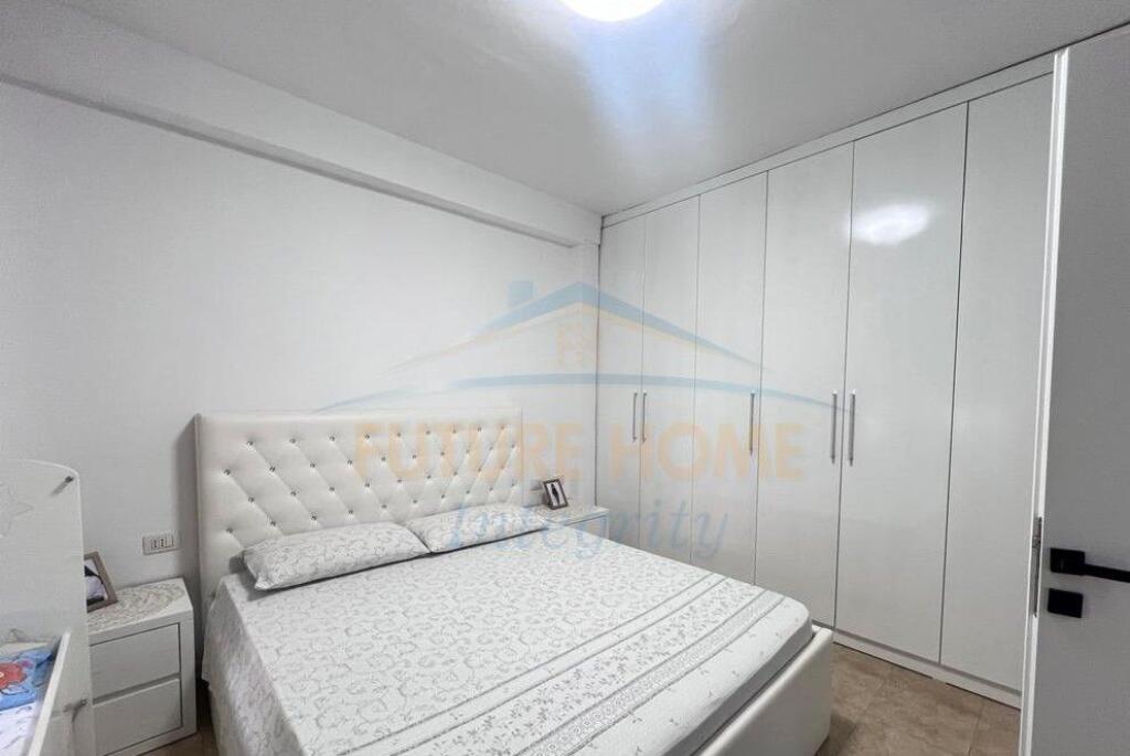 For sale, Apartment 2+1+2, Fresku, Tirana.