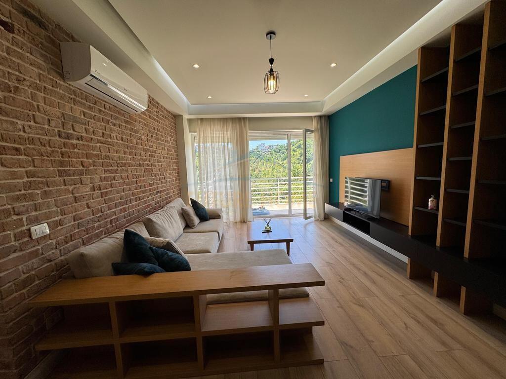 Shitet apartament 2+1+Garederobe, Rezidenca Kodra e Diellit