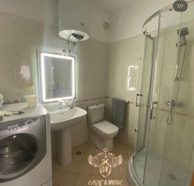 ME QIRA 2+1+2 NË ALBANIA COLLEGE DURRËS VOLLGA LAGJA 1