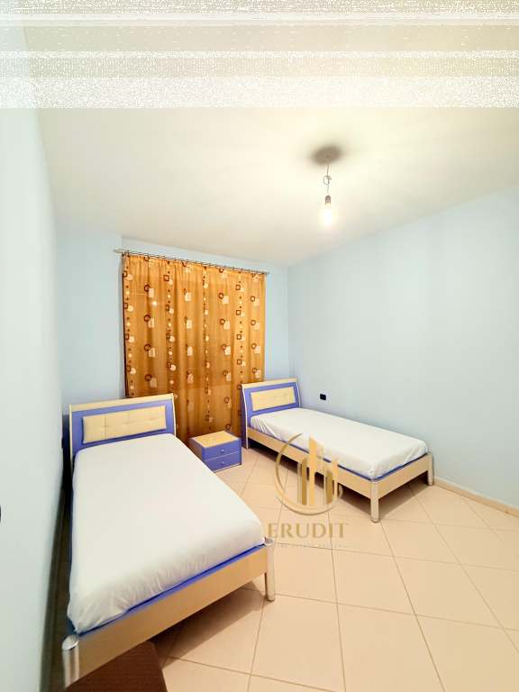✨ Jepet me Qira Apartament  2+1 Pranë Bulevardit Kryesor, Vlorë ✨