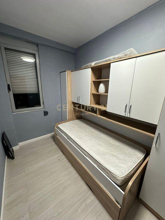 APARTAMENT 2+1 ME QIRA NE PLAZH HEKURUDHA , DURRES!