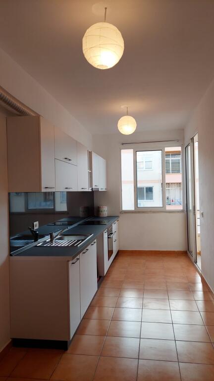 2+1, fratar complex in Astir, price 450 euro