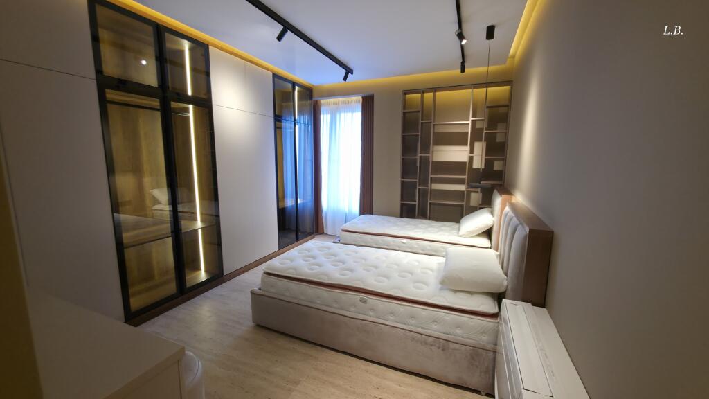 🏡 Apartament Luksoz me Qira – Kopshti Sekret