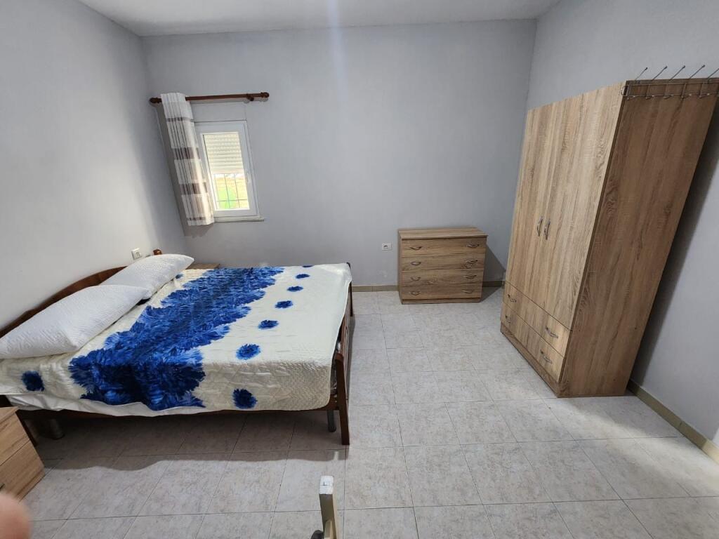 Appartamento (casa privata) 1+1, Mercato Elettrico!