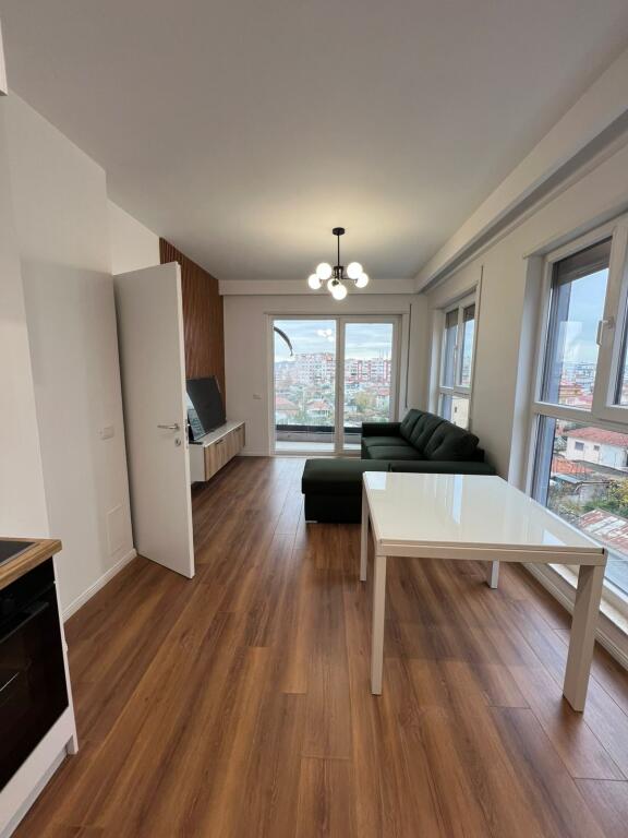 Jepet me qira 1+1 Rruga Jordan Misja 550€