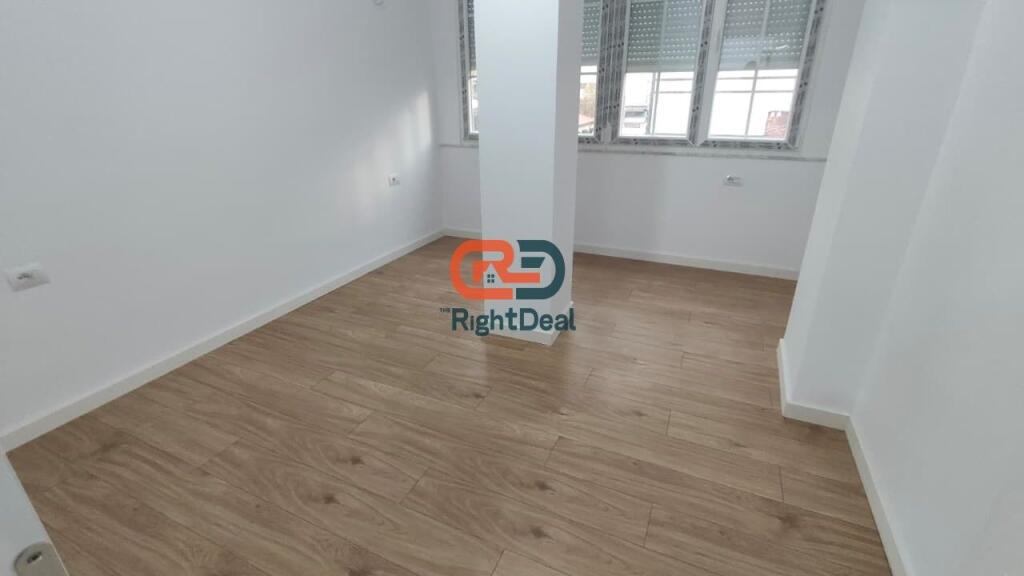 In Via E Bogdaneve, Vendesi in Vendita Appartamento 2+1 Con Orientamento Perfetto!!