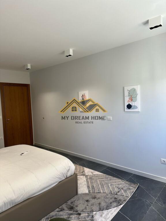 SHITET SUPER APARTAMENT 2+1+2 ME PAMJE DETI